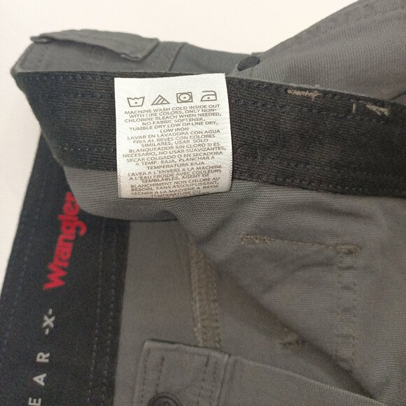 WRANGLER ATG (All Terrain Gear) pants. Size 16 - Picture 7 of 7